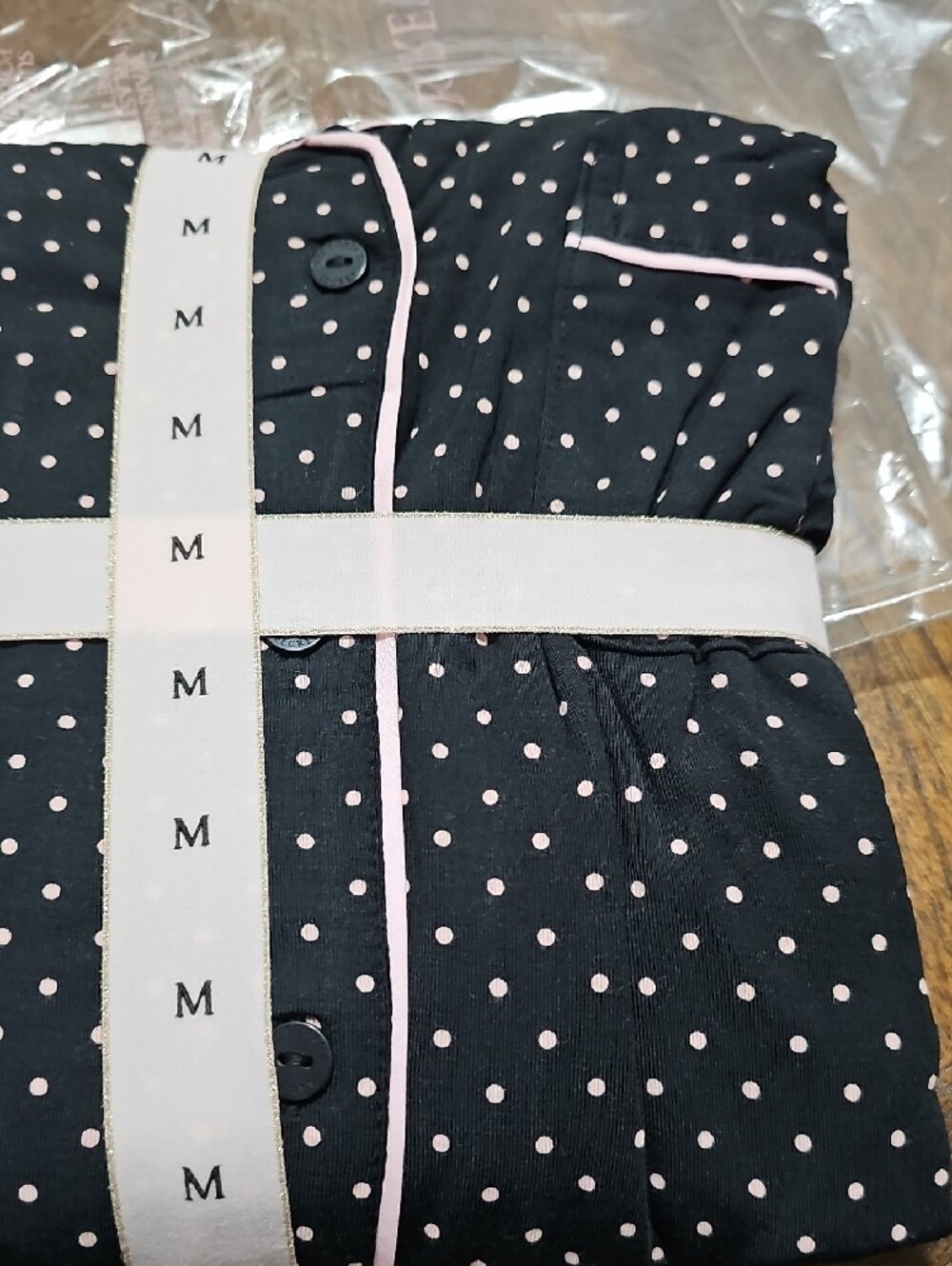 Victoria's Secret Black with Light Pink Polka Dot Short Pajama Set - Picture 5 of 6
